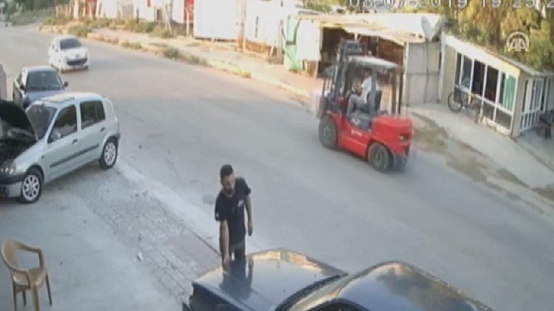 Adana'da 4 ayda 8 eve giren hırsızlar yakalandı 