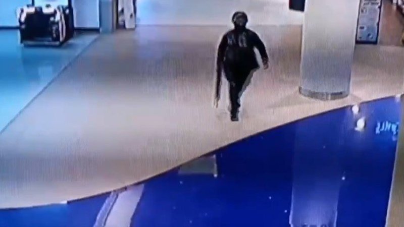 Tayland’da bir asker sivillere ateş açtı