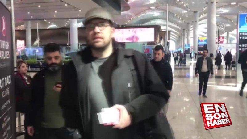 Sığınmacılara bildiri dağıtan İsveçli sınır dışı edildi