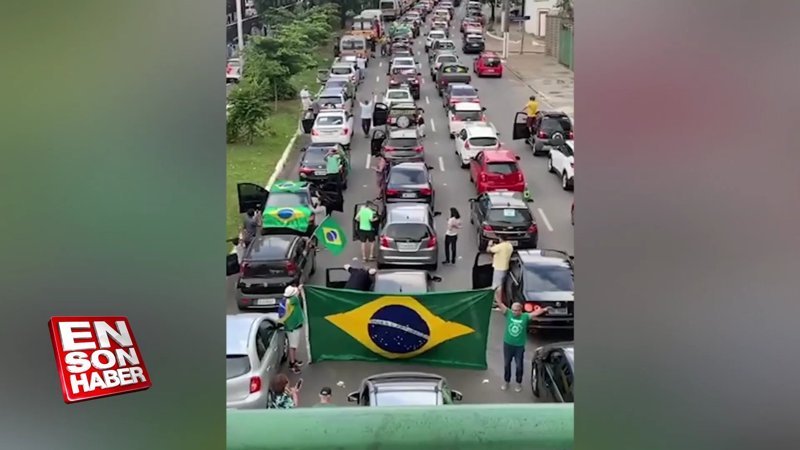 Brezilya'da binlerce kişi karantinayı protesto etti