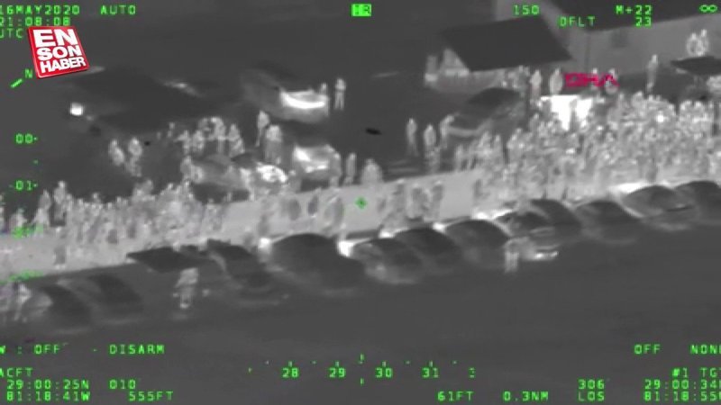 Florida'da sokak partisi düzenleyen gruba polis baskını