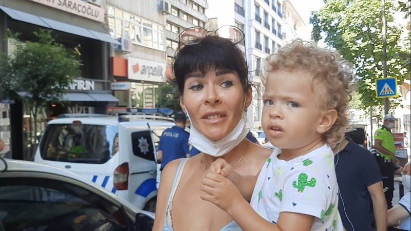 Nişantaşı'nda kafede oturan turistin çantası çalındı