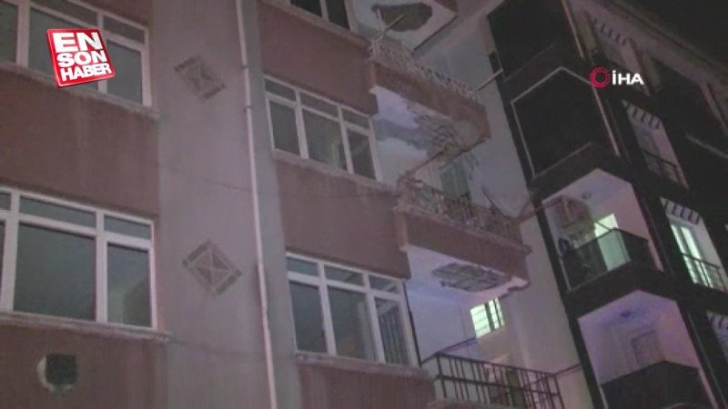 Bahçelievler’de binanın balkonu çöktü: 1 yaralı