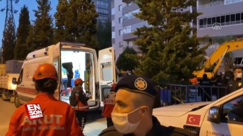 İzmir'de Gülçin Aykut Soydan, 16 saat sonra enkazdan çıkarıldı