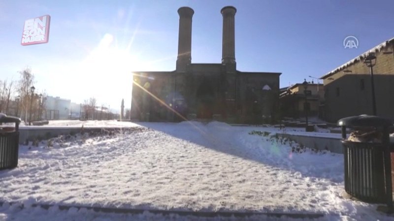 Erzurum'da dondurucu soğuklar etkisini sürdürüyor