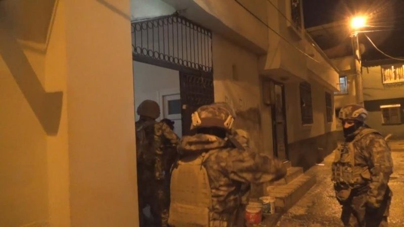  Adana'da safak vakti torbacılara operasyon