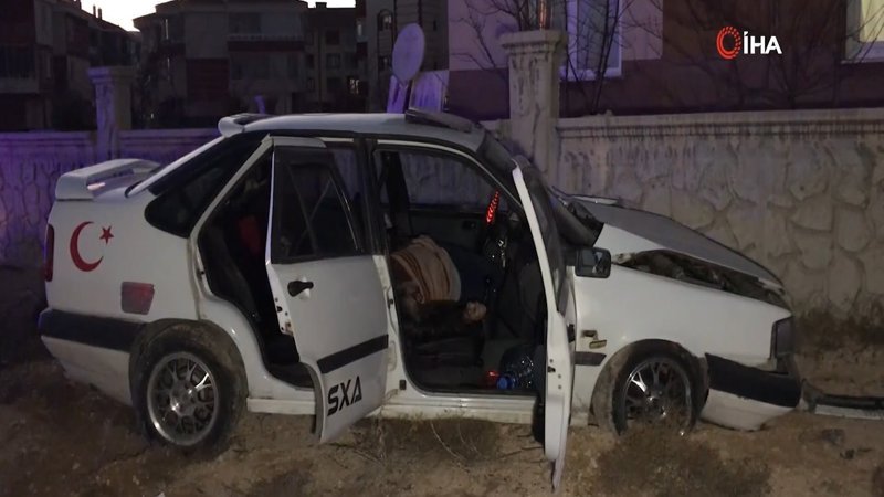 Konya'da duvara çarpan sürücü hayatını kaybetti