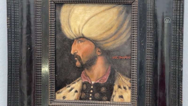 Kanuni Sultan Süleyman portresi açık artırma ile satıldı