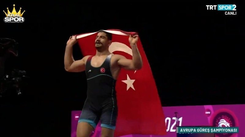 Taha Akgül 8'inci kez Avrupa Şampiyonu oldu