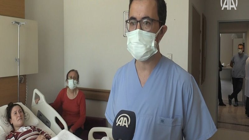 Hatay'da koronavirüs nedeniyle yoğun bakımdayken doğum yapan anne, bebeğiyle buluştu