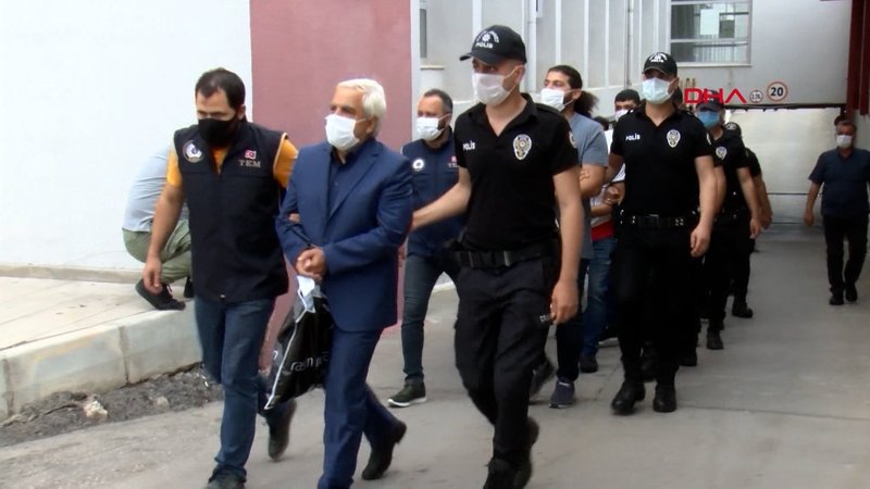 Adana merkezli 3 ilde PKK/KCK operasyonu: Gençlere ideolojik eğitim vermişler