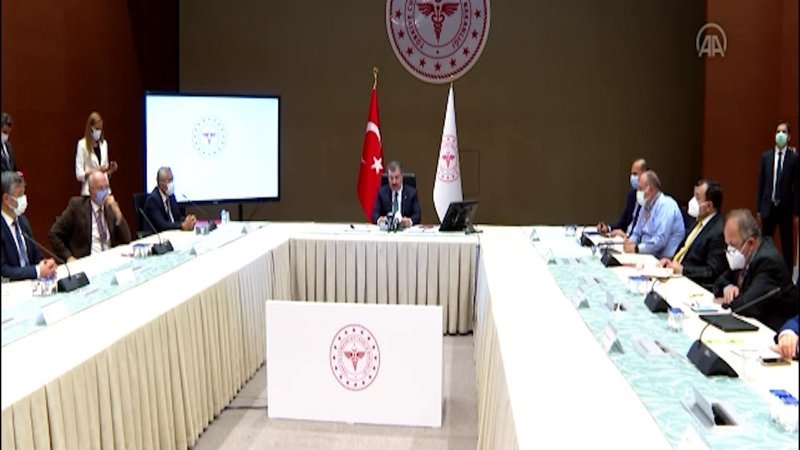 Fahrettin Koca'dan Bilim Kurulu sonrası açıklamalar