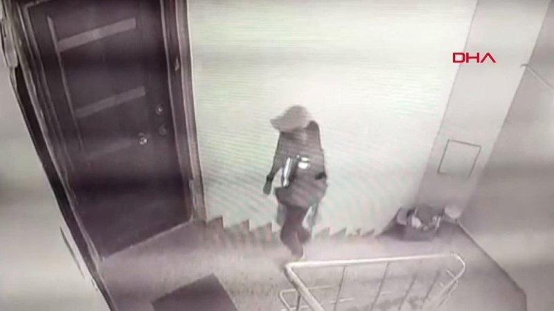 Kadıköy'deki cezaevi firarisi hırsız yakalandı