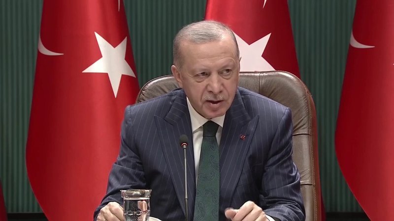 Cumhurbaşkanı Erdoğan: Asgari ücretten gelir ve damga vergisini kaldırıyoruz