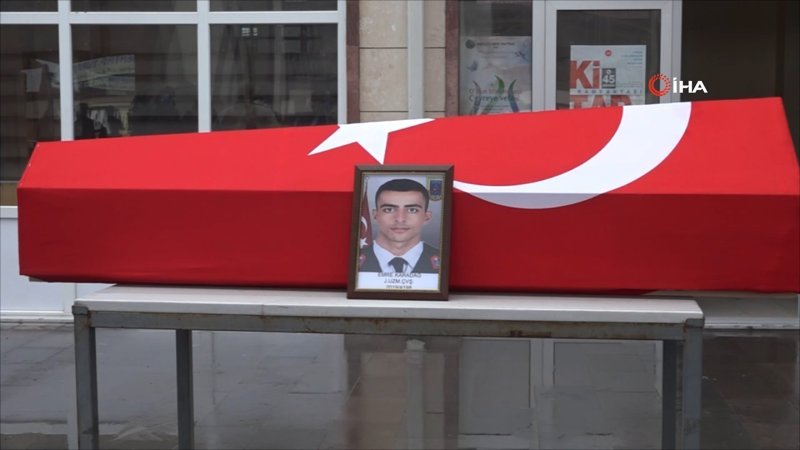 Van'da Ercişli uzman çavuş toprağa verildi