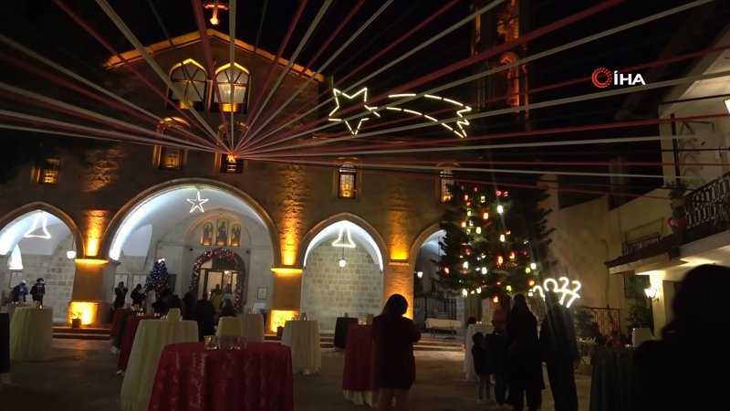 Hatay'da Noel ayini yapıldı