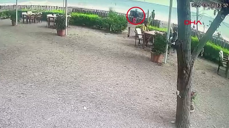 Antalya'da denizde kaybolan kadın kamerada