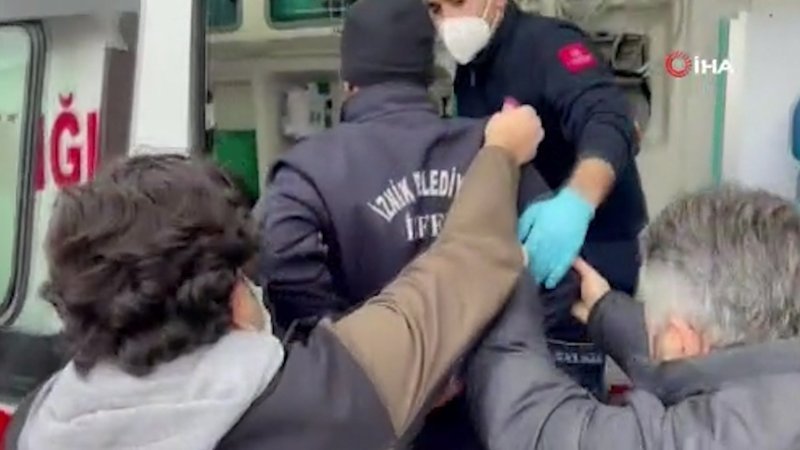 Bursa'da köpeği havlıyor diye komşusunu bıçakladı