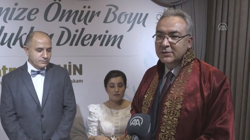 Nikah salonlarında 02.02.2022 yoğunluğu