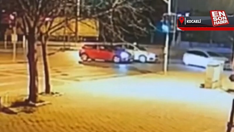 Kocaeli’de, kırmızı ışıkta çapraz ateşe tutuldular