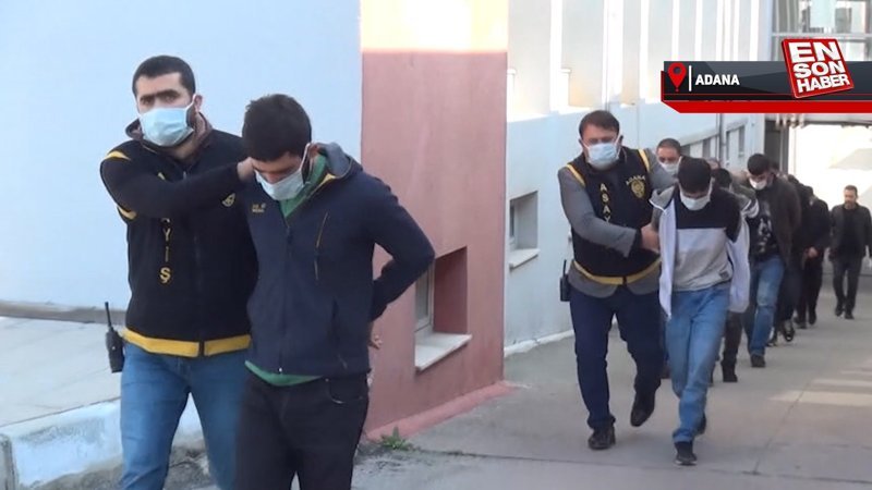 Adana'daki 17 yaşındaki hırsız, girdiği kafeyi soydu