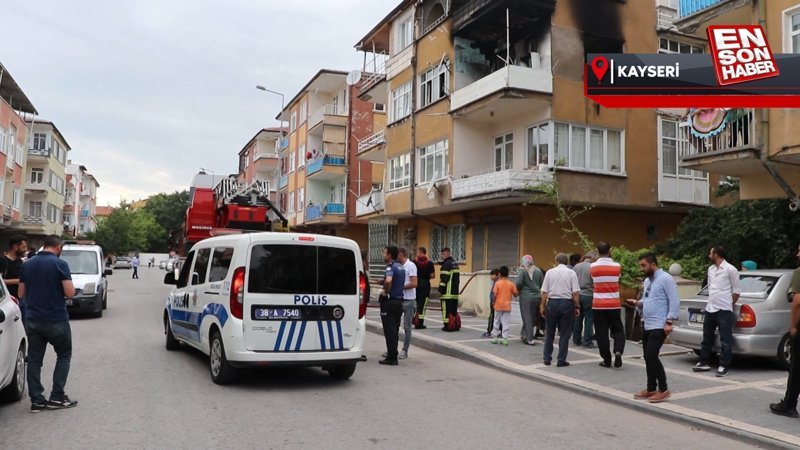 Kayseri'de ev sahibiyle tartışan kardeşler daireyi ateşe verdi