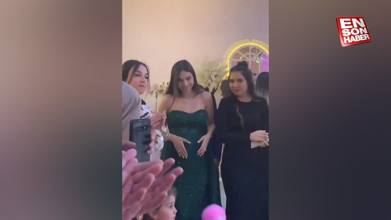 Karnı burnunda Amine Gülşe göbek attı