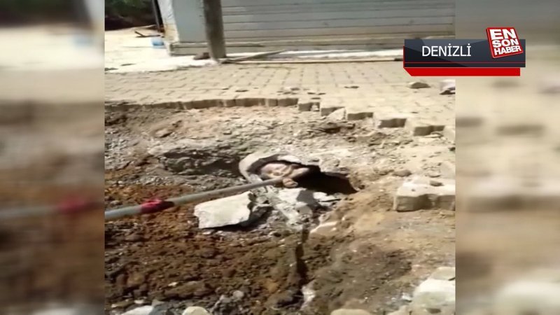 Kanalizasyon borusuna sıkışan köpeği itfaiye kurtardı