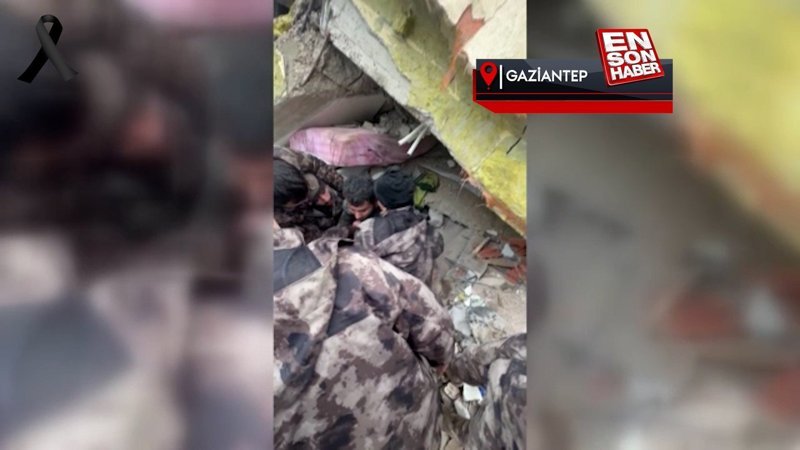 Özel harekat polisleri Gaziantep'te 2 kişiyi enkazdan çıkardı