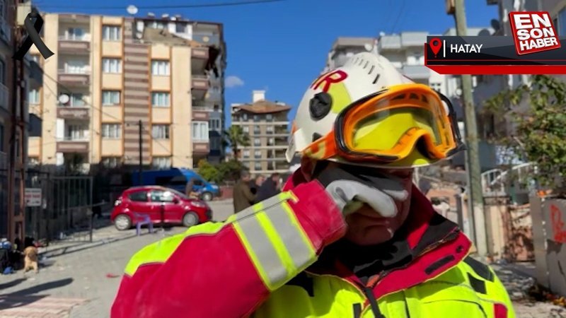 Hatay'da 1,5 yaşındaki bebeği enkazdan çıkaran Macar ekip üyesi duygularına hakim olamadı