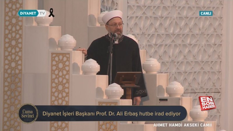 Cuma hutbesinin bu haftaki konusu: Gün, Milletçe Kenetlenme Günüdür