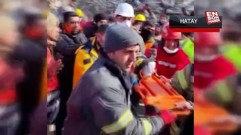 Hatay'da 2 aylık bebek 128 saat sonra kurtarıldı