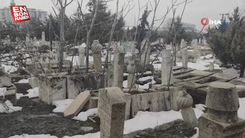 Malatya'daki tarihi mezarlık, depremde tahrip oldu