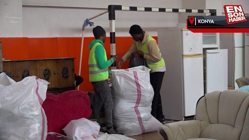 Malili öğrenci Oumer Traore, depremzedelere Konya'dan destek sağlıyor