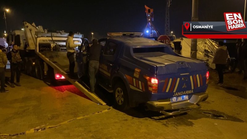 Osmaniye'de kaza yapan iki kamyonet askeri araca çarptı: 2 ölü, 3'ü asker 4 yaralı