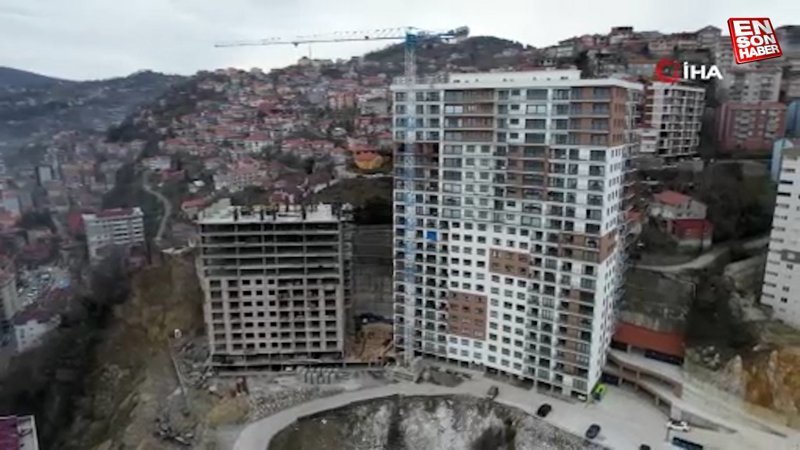 Yaptığı 24 katlı binayla sosyal medyanın gündemine oturdu