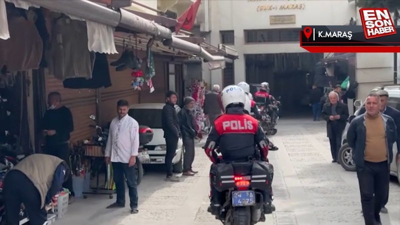 Deprem bölgesinde yunus timleri dar sokaklarda güvenliği sağlıyor