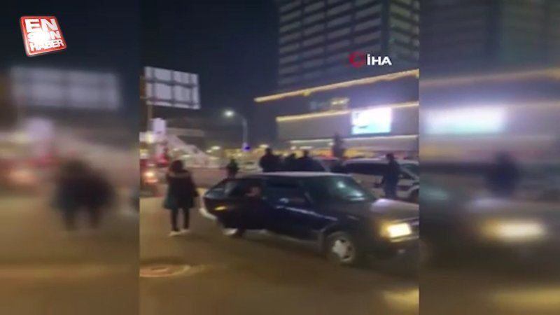 Elazığ'da iki sürücü yol verme nedeniyle birbirine girdi
