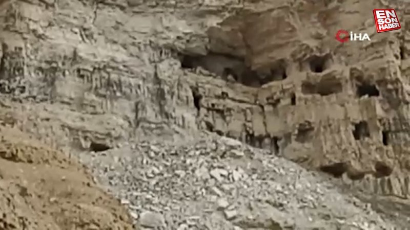 Sivas'ta depremde 4 bin yıllık apartman da zarar gördü