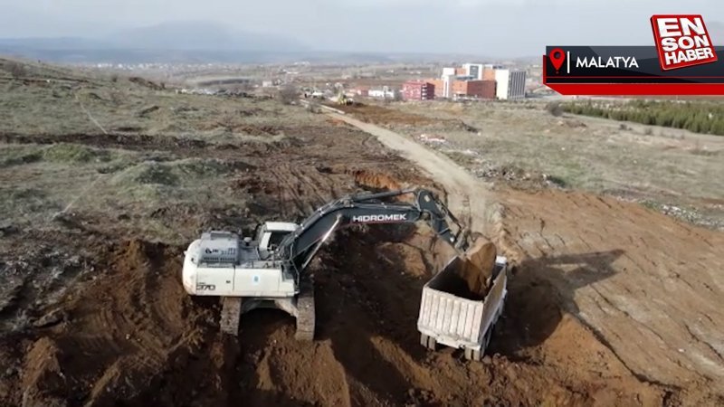 Malatya'da kalıcı konutlar için ilk kazma vuruldu