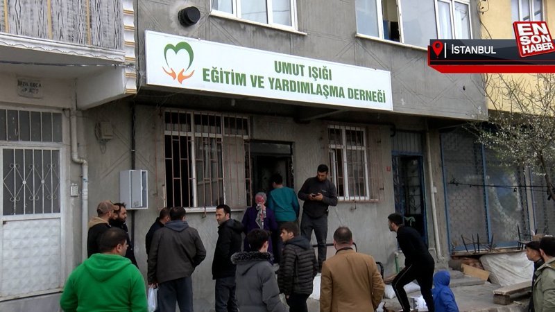 Başakşehir'de depremzedeler için toplanan yardım malzemeleri yandı