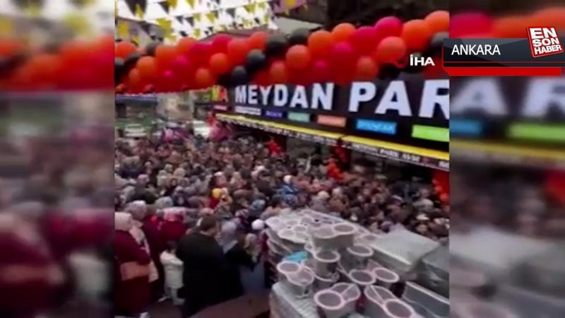 Başkentte açılış yapan mağazada indirim izdihamı