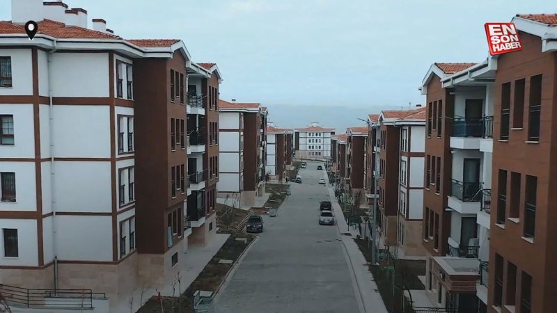 Murat Kurum: Konutlar, büyük afet sonrası dimdik ayakta