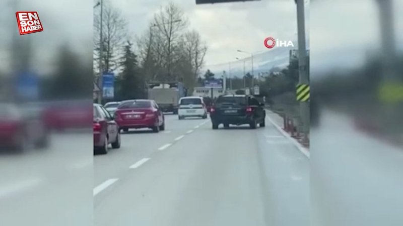 Bursa'da trafikte yan yan seyreden cipi gören sürücüler, gözlerine inanamadı