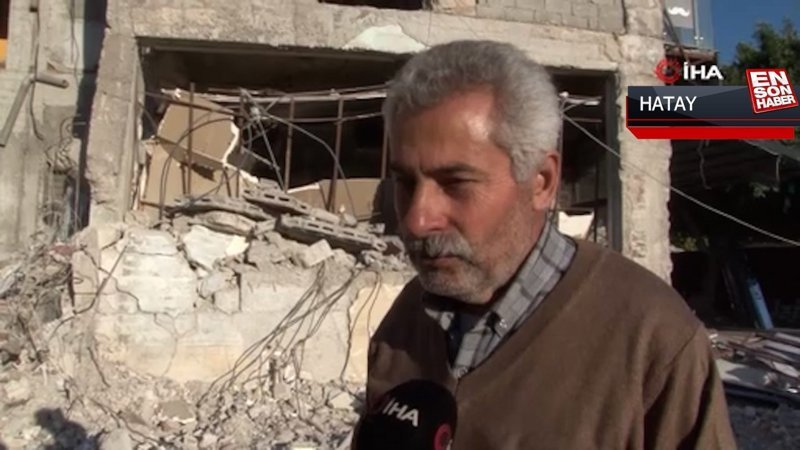 Depremde ağır hasar alan künefe salonuna hüzünlü gözlerle baktı