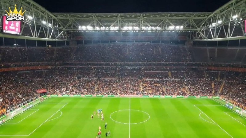Galatasaray'dan Fenerbahçe'ye 
