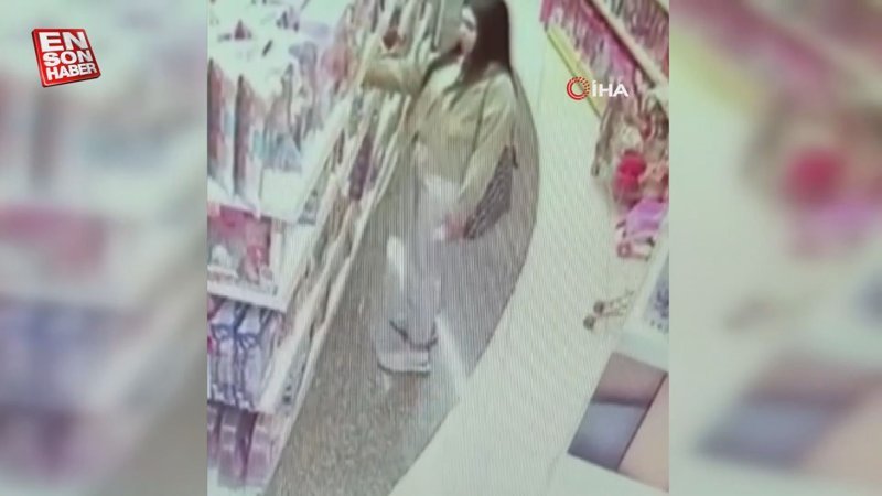 Eskişehir'de oyuncak çalan kadının rahatlığı