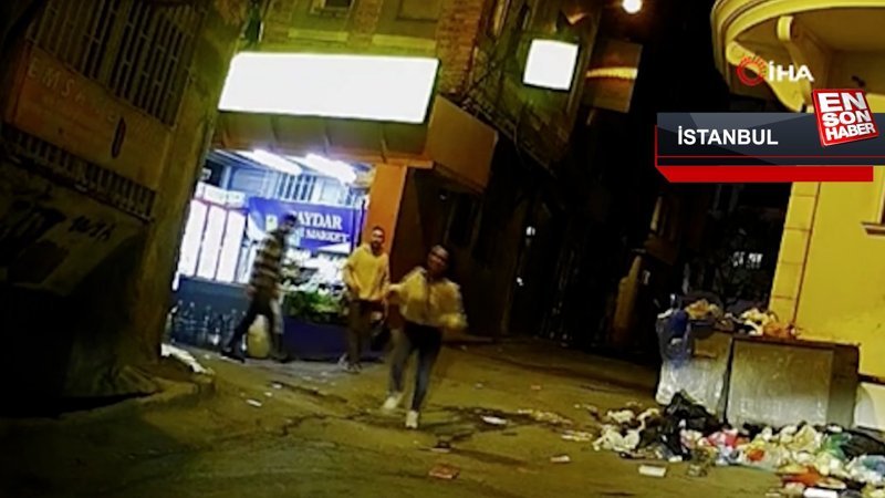 Beyoğlu’nda yabancı uyruklu kadına kapkaç anı