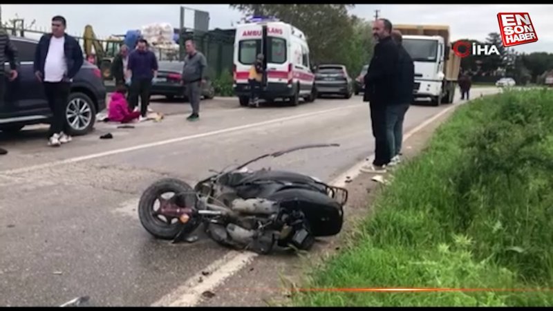Edirne’de sokak köpekleri dehşet saçtı: Saldırıya uğrayan motosiklet, otomobil çarptı