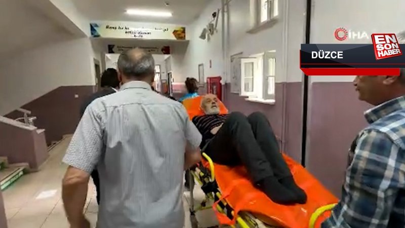 Düzce'de sandığa sedye ile taşındı